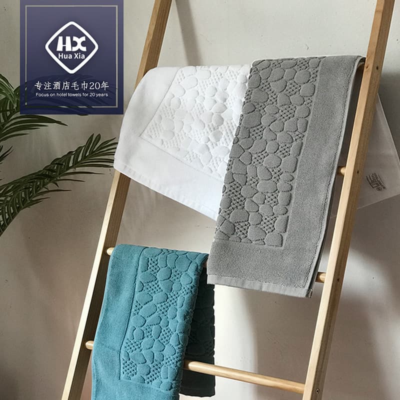 Hotel Beauty Salon SPA Bath Mat, Strand Embroidery Thickened Absorbent Bathroom Foot Mat 80*50CM*350g