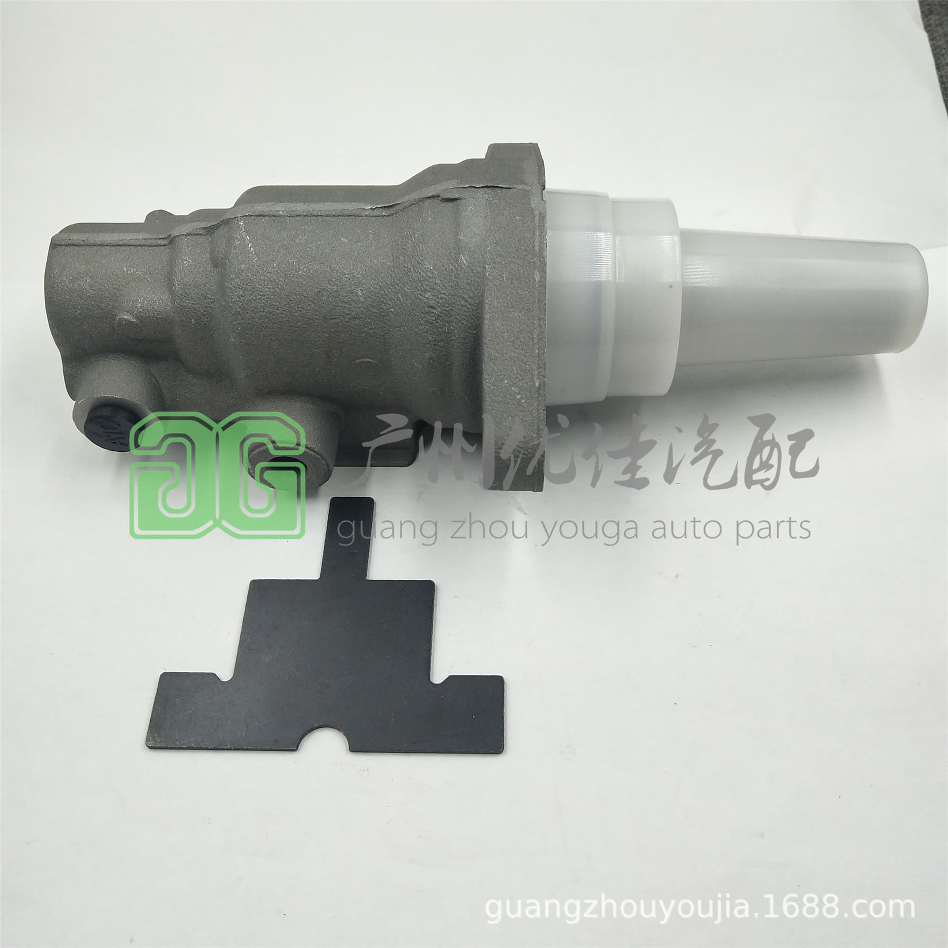 Wholesale High-Quality for Toyota 05 Model Hiace Brake Master Cylinder 47207-26020