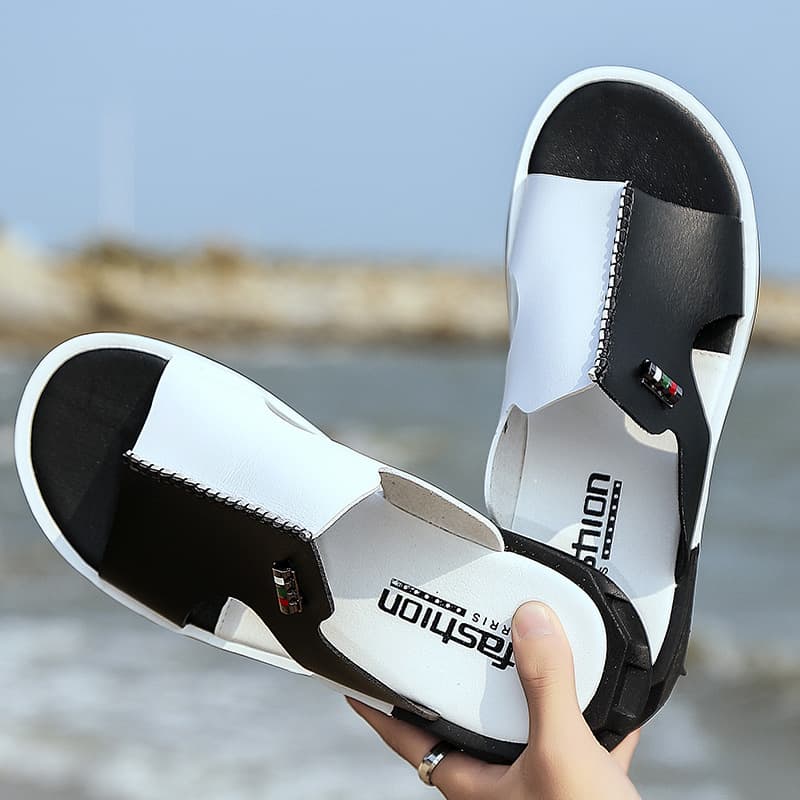 Unisex Large Size Fashionable Summer Beach Slippers Anti-Slip Single Strap Sandals Youth Trendy Outerwear Slip-On Clogs