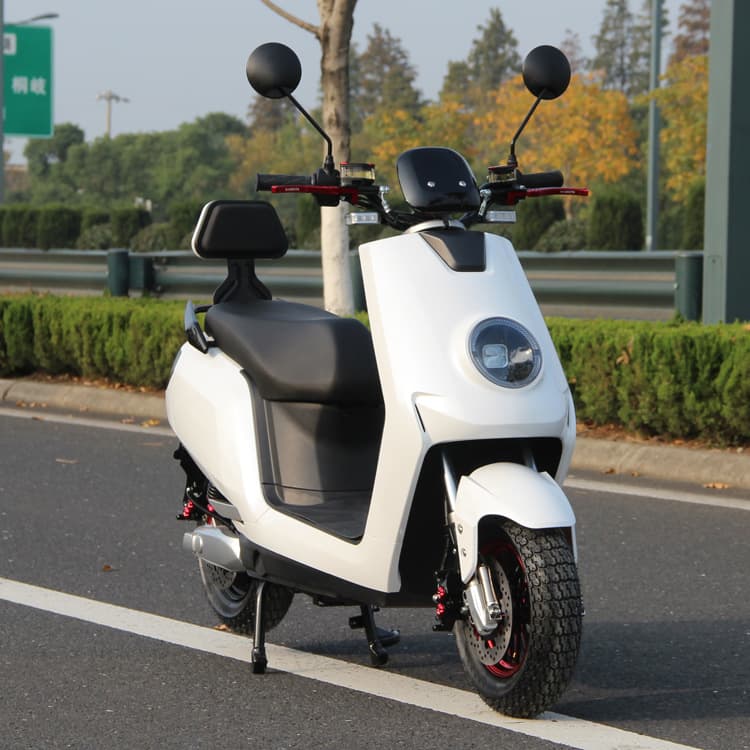 Export cross-border dedicated Bull electric motorcycle, high-power long-range, factory direct supply for foreign trade
