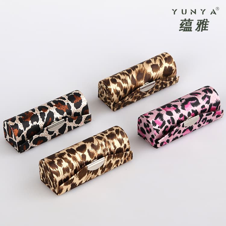 Yunya brand leopard print satin single lipstick case wholesale, promotional advertising gifts, freebies
