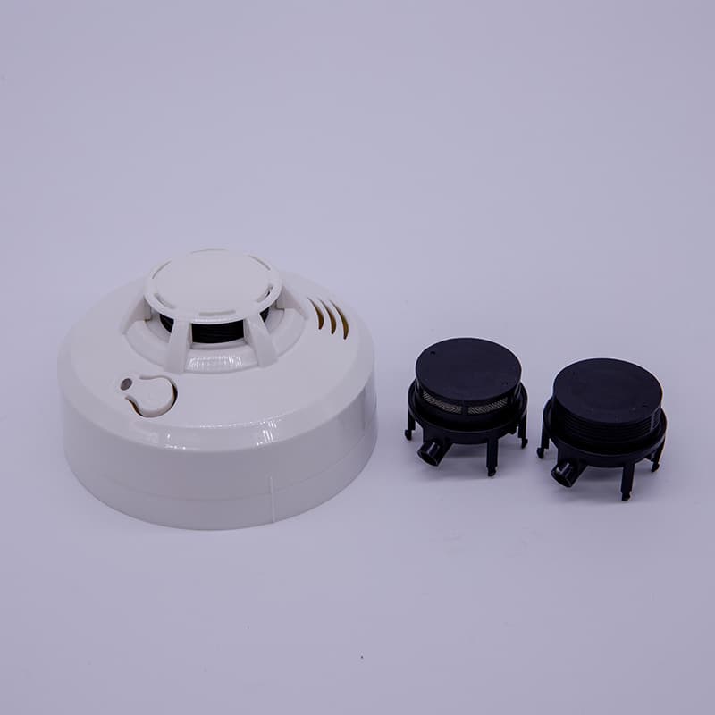 Multiple Styles Independent Smoke Alarms Smoke and Heat Detectors Plastic Molds Products Customizable Mold Opening Injection Molding Plus Commercial Use
