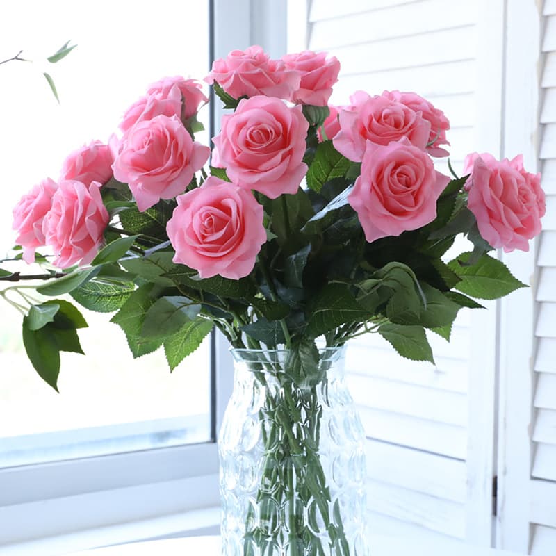 Realistic Moisturizing Flowers Home Decoration Wedding Props Artificial Flowers Single Stem Silk Cloth Roses