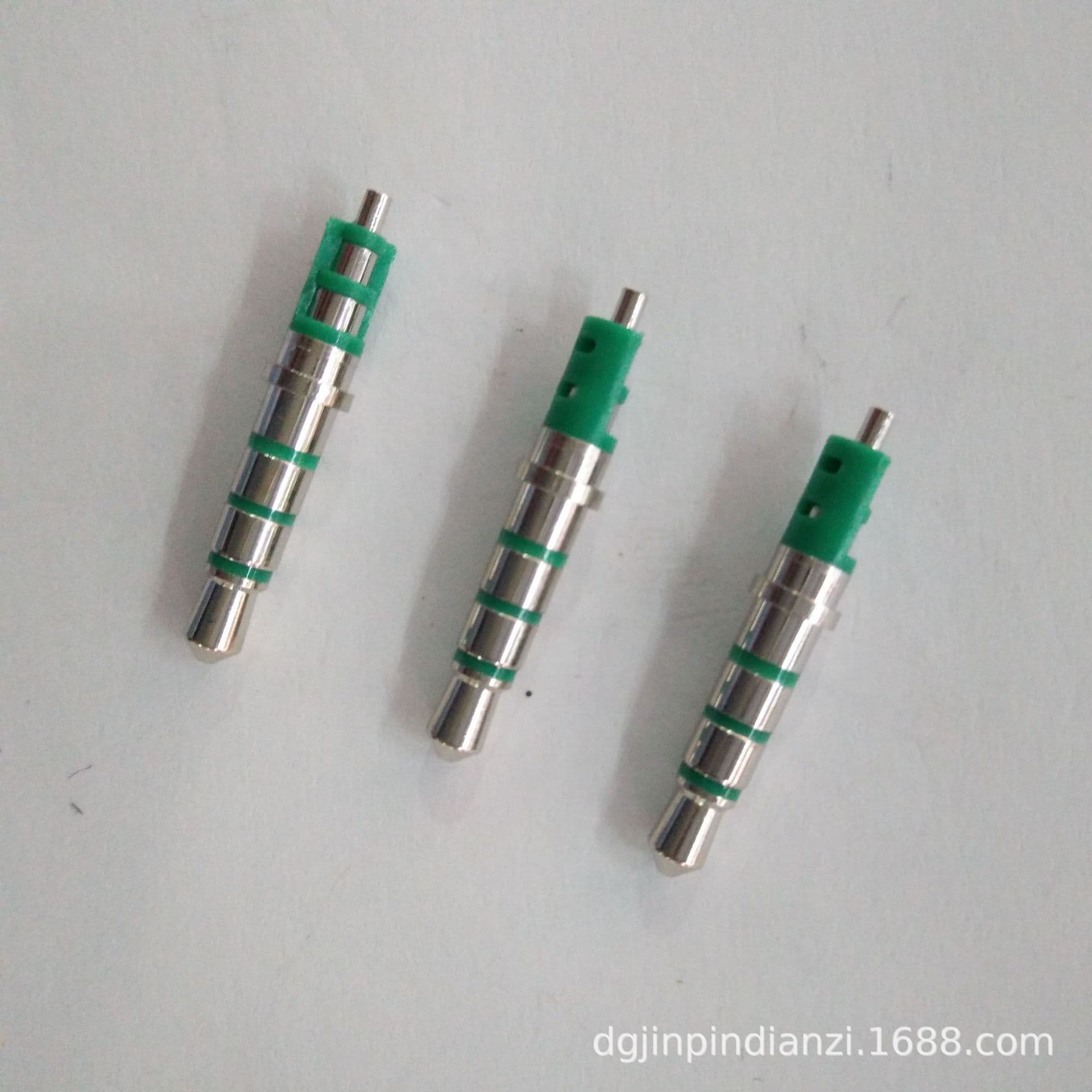 3.5 DC head 4.5 disc four-pole headphone pin 3.5 plastic female jack RCA lotus head 6.3 audio plug