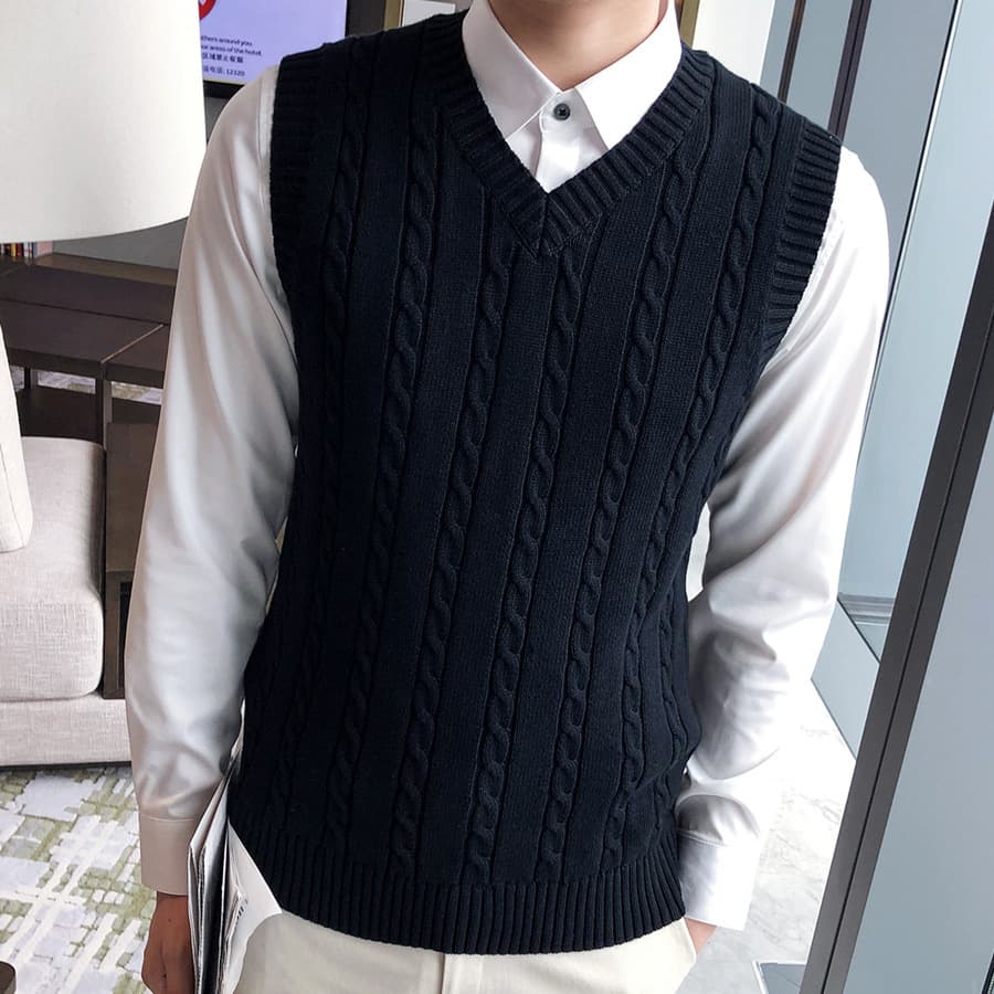 Autumn/Winter Men's Thickened Cable Knit Vest Sweater Vest Solid Color Knit Shoulder Vest Trendy Pullovers Casual Scene