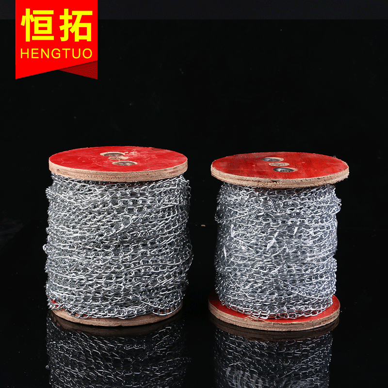 Decorative chains, small iron chains, advertising sign chains, fire safety exit chains, fluorescent light chains.
