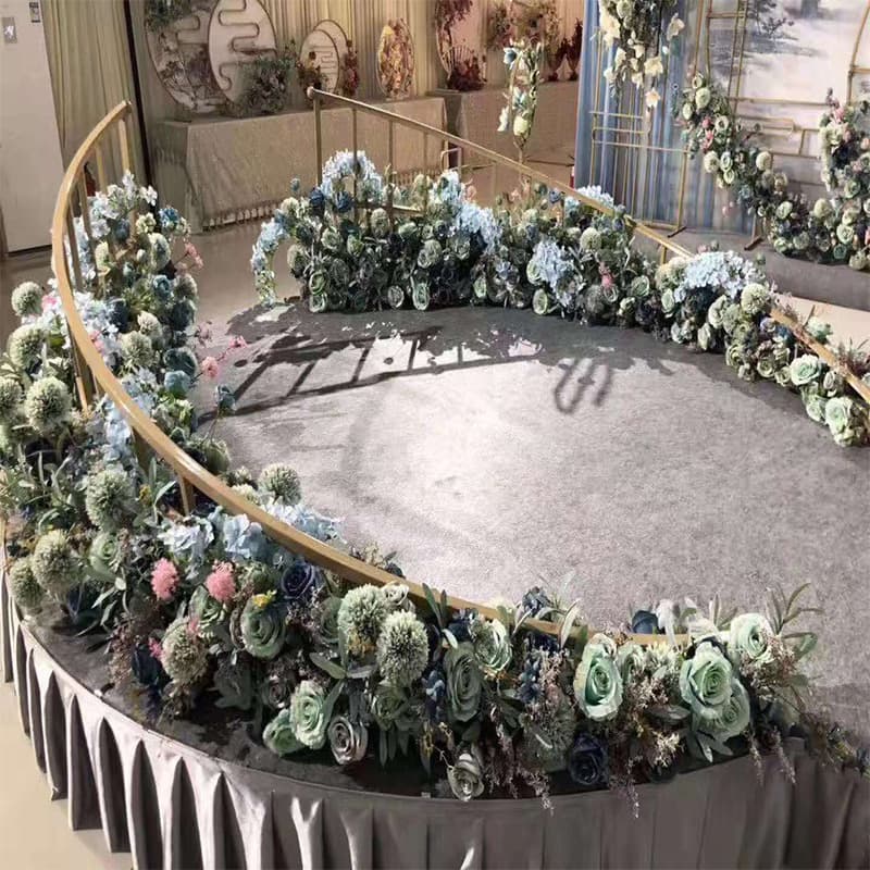 Wedding Props Curved Iron Fence T-Stage Decoration Railing Aisle Guide European Wedding Corridor Fence Semi-Circular Arch