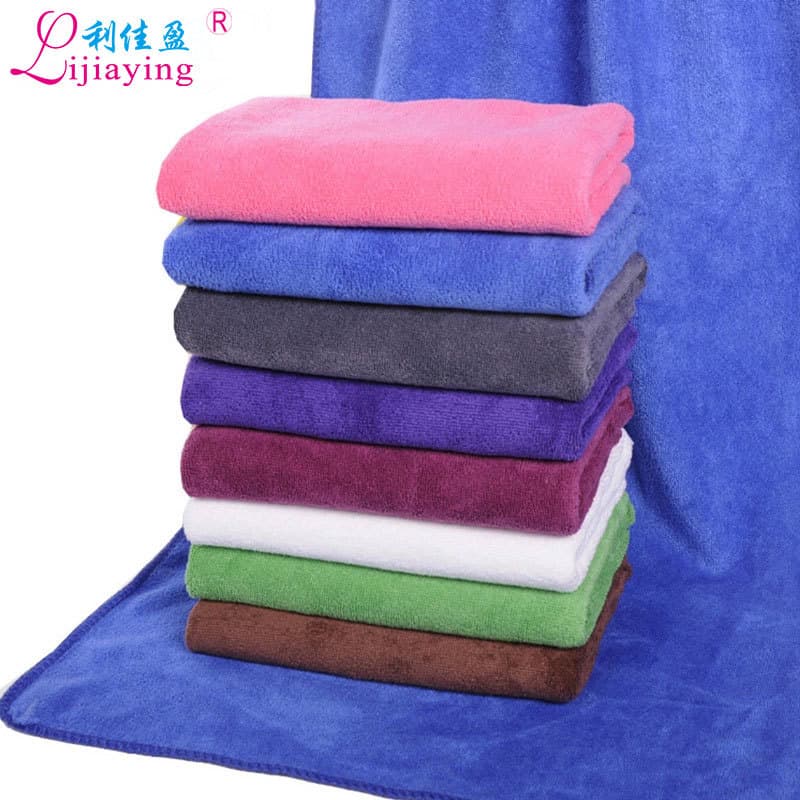 Home Decorative Towel Colorful Pineapple Pattern Cotton Material Machine Washable Available In Various Colors