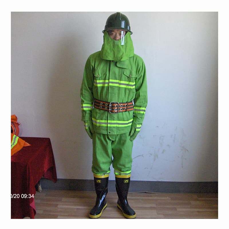 Direct sale 97-style olive green combat suit, fire-resistant flame-retardant firefighting protective clothing