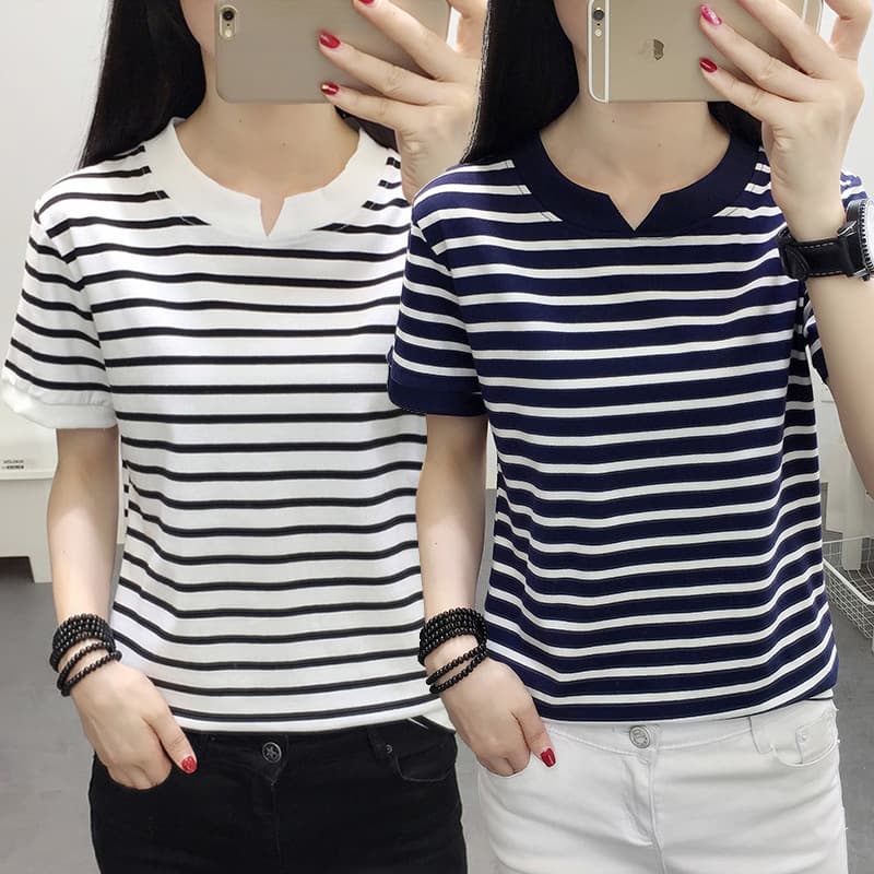 2026 Summer New Korean Style Fashionable Short-Sleeved T-Shirt for Women with V-Neck Loose Fit for Plus Size Women 100kg Plus Size Women's Tops