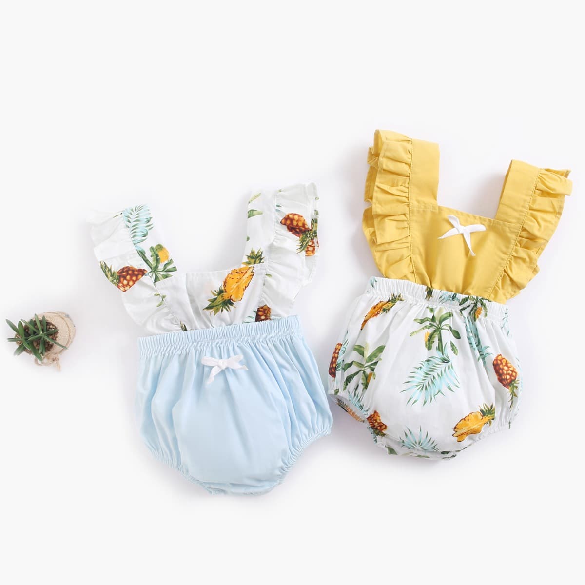 Baby Romper Summer 0-3 Months Baby Clothes Bodysuit with Suspenders Pineapple Newborn Onesie Ins
