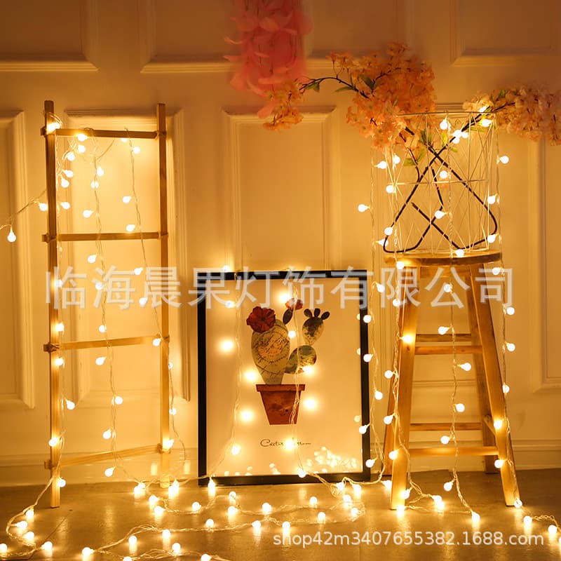 Factory direct sales of LED spherical string lights for holidays, Christmas, weddings, and five-pointed star decorations.