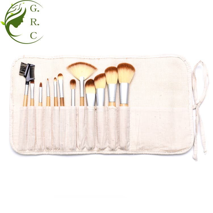 Amazon 12-Piece Makeup Brush Set with Bag, Bamboo Handle, Professional Eyeshadow and Blush Brush Set, Beauty Tools