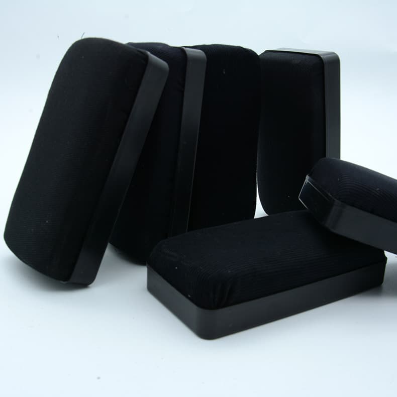 Factory direct supply black shell black cloth bulk board eraser office teaching learning stationery easy to wipe traceless whiteboard wiper