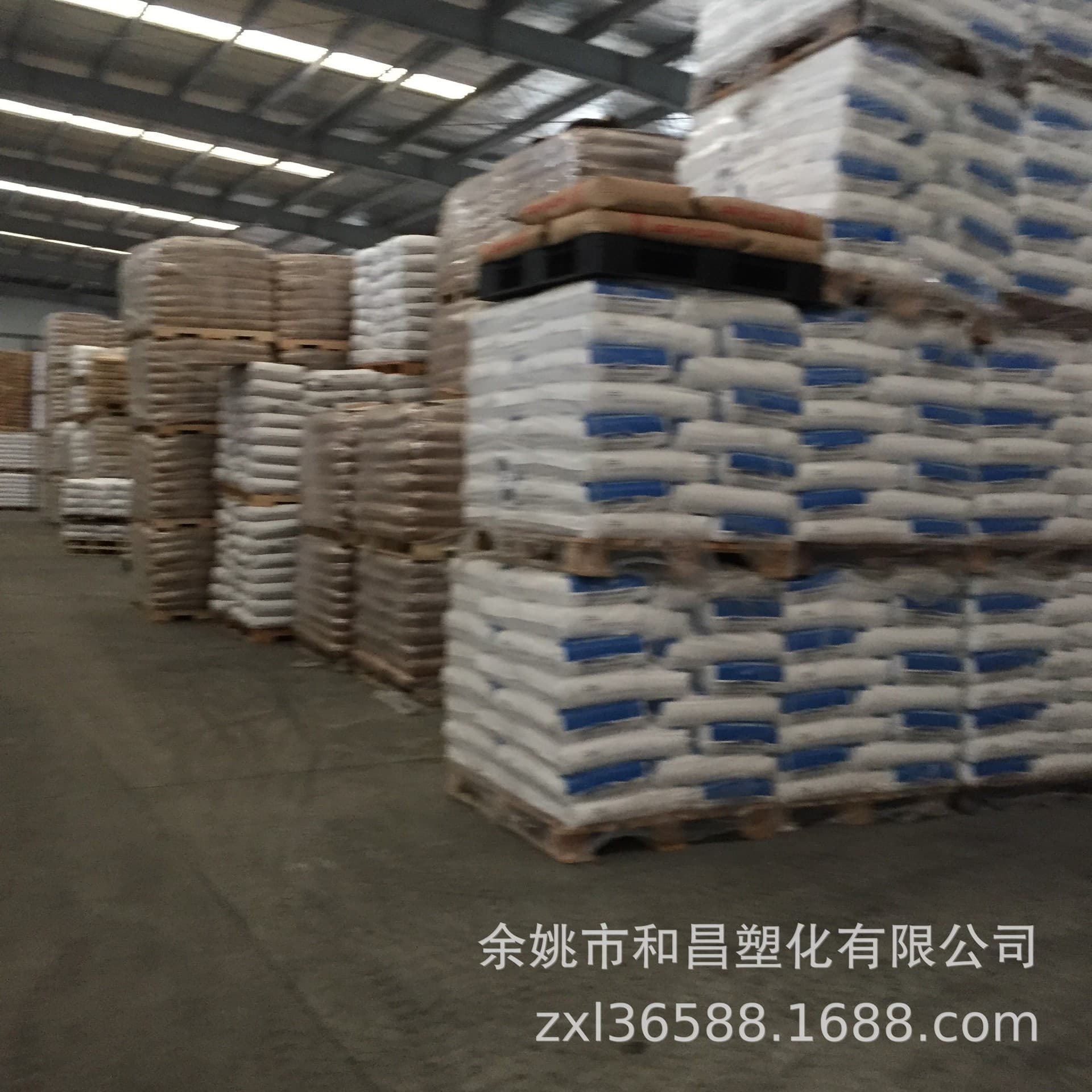 Grade B Black Imported PBT Reinforced 30% High-Temperature Resistant, Non-Flame Retardant, High-Impact, Eco-Friendly, Recyclable, In Stock with Discounted Supply