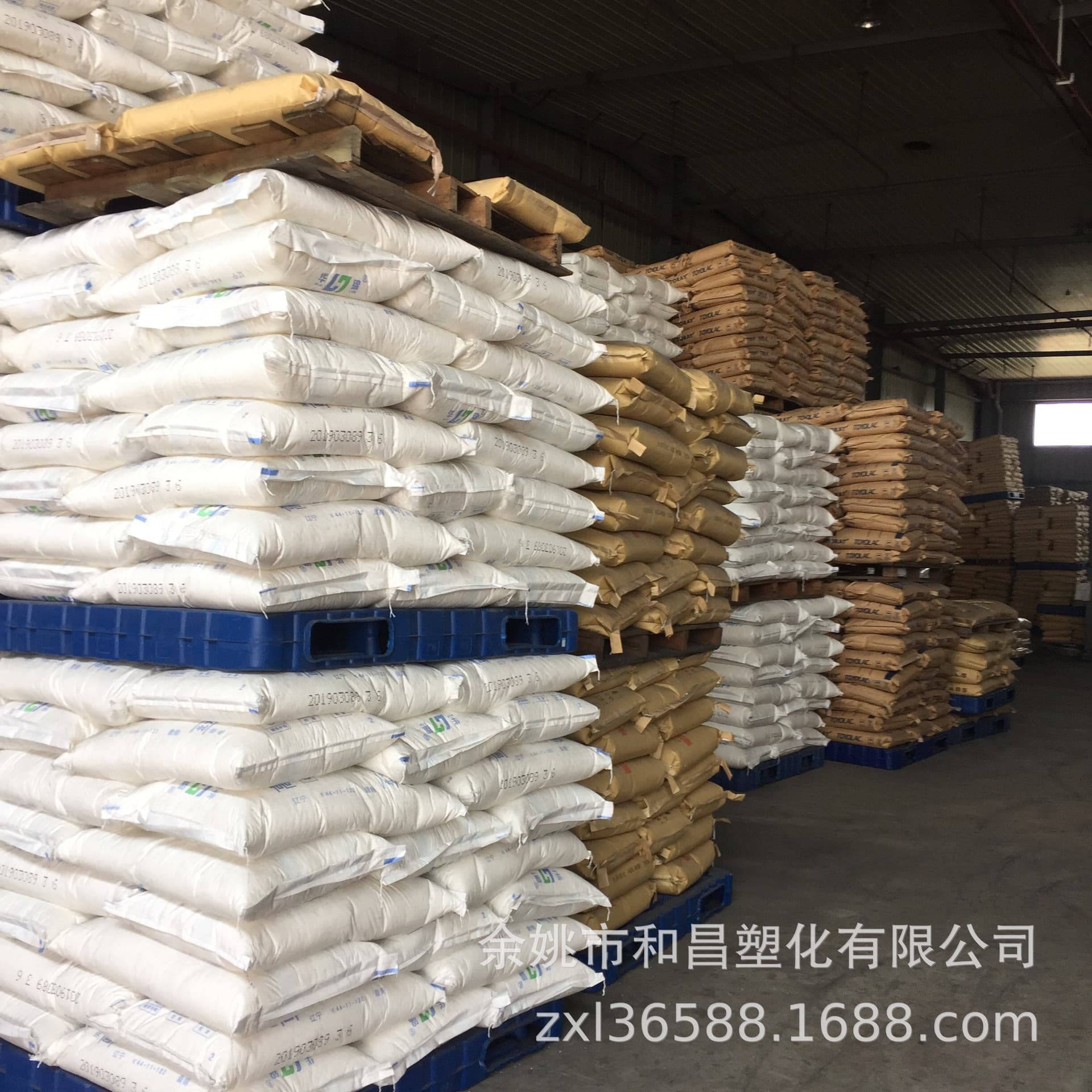 Natural color PPS enhanced 40%, high-temperature resistant engineering plastic pellets, eco-friendly and recyclable, customizable colors, available in stock at preferential prices.
