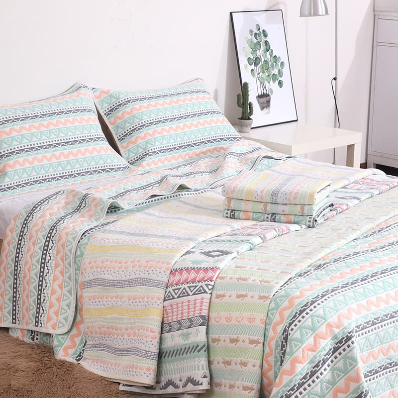 Six-Layer Gauze Soft Cooling Mat, 60-Strand Running Rabbit Design, Bohemian Style Children's and Newborn Single/Double Bed Sheet