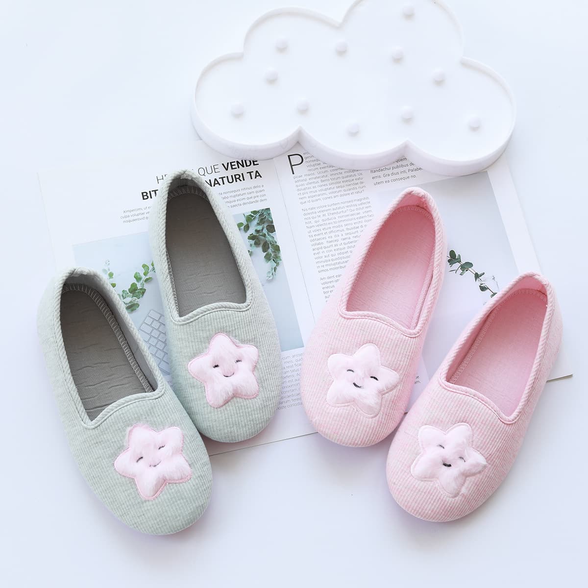 Star Cute Spring and Summer Thin Maternity Slippers, Soft Sole Large Size Postpartum Anti-Slip Floor Shoes, Women's Outdoor Wear Pregnancy Flats