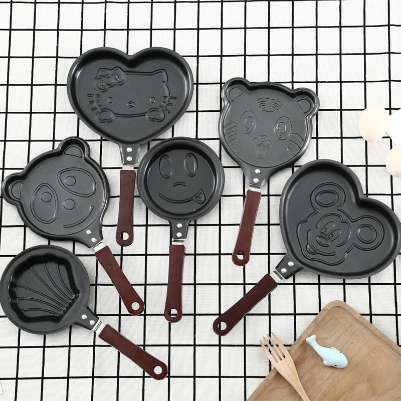 Xinmao Children's Mini Frying Pan, Small Oil Pot, Creative Small Non-Stick Pan, Heart-shaped Cartoon Egg Frying Pan Wholesale