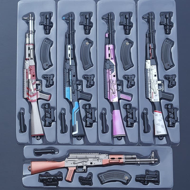 PUBG Weapon Keychain AWM AKM M24 M416 98K M762 Model Gun Keychain