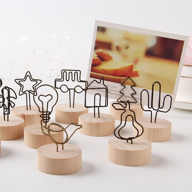 Retro wooden note clip, simple and cute photo clip, message note holder, home decoration ornament, OPP bag packaging
