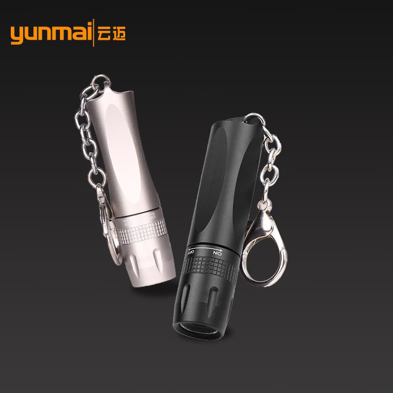 Cross-border new LED small flashlight handheld mini portable flashlight with keychain strong light T6 flashlight