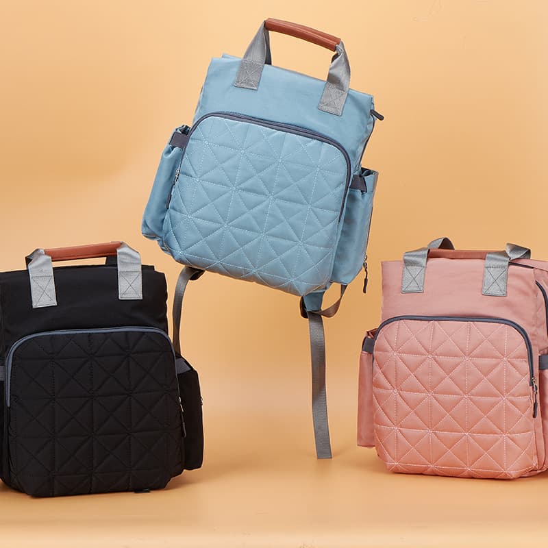 Large Capacity Multi-Purpose Maternity Bag Fashionable Outgoing Lightweight Pregnant Women Shoulder Bag Urban Simple Style Nylon Material