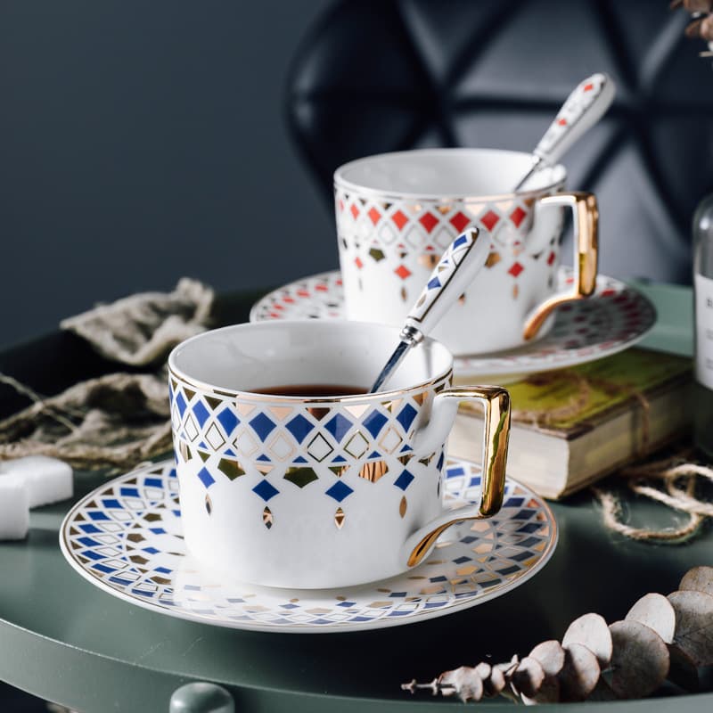 Premium European Bone China Cup Ceramic Water Cup Gold Rim Coffee Cup and Saucer Set Afternoon Tea Cup Bone China Cup