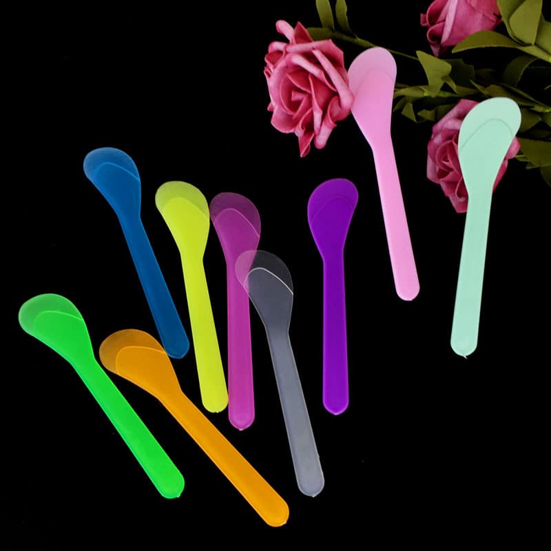 In Stock Wholesale Mini Scraper Spoon, Eye Cream Scoop, Face Mask Stick, Beauty Tool, Mask Spoon, Plastic Applicator Stick, Small Spoon