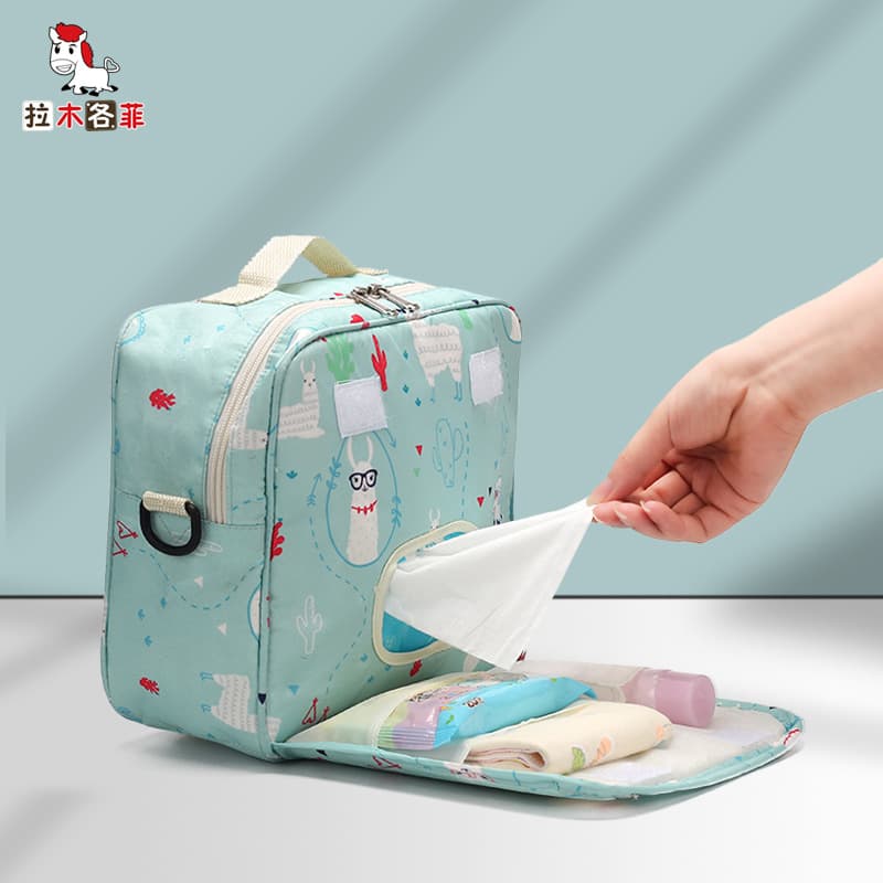 Portable Large Baby Diaper Bag Outing Storage Bag Single Shoulder Convenient Nylon Bag for Mother Cartoon Print Lining