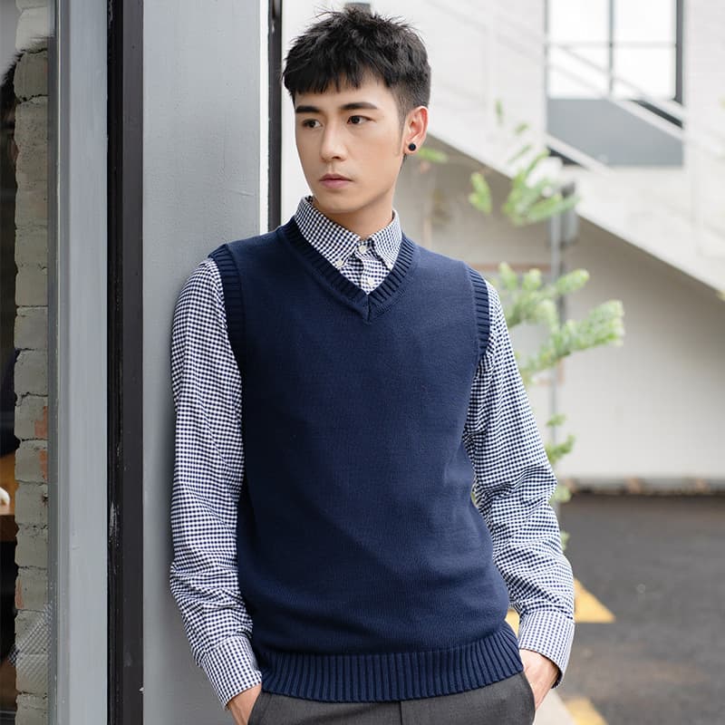 Men's knitted wool vest, boys' sleeveless sweater, V-neck pullover vest, casual business simple solid color cotton sweater
