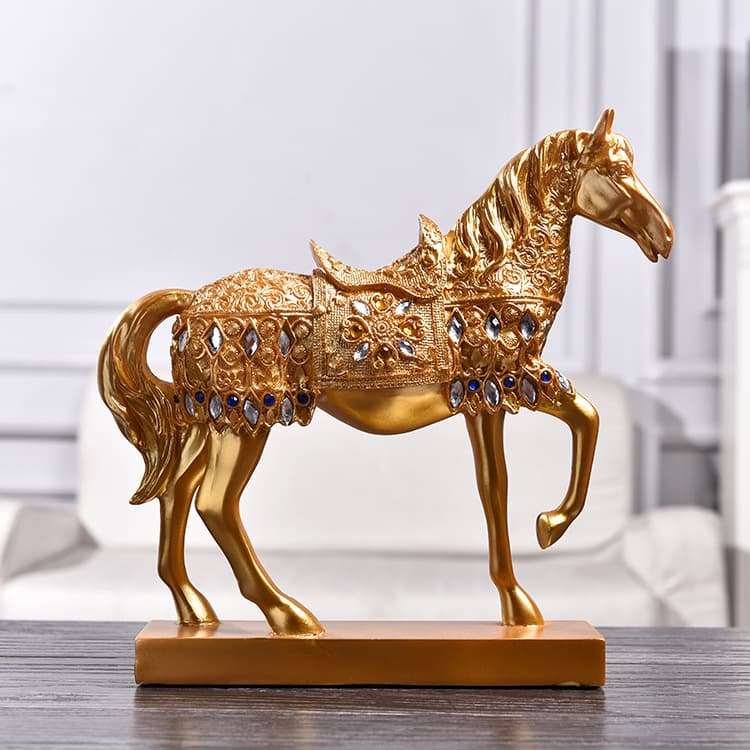 Elegant European Style Resin Artifacts Living Room Decorative Items Office TV Cabinet Bar Cabinet Decorations Natural Resin Crafts