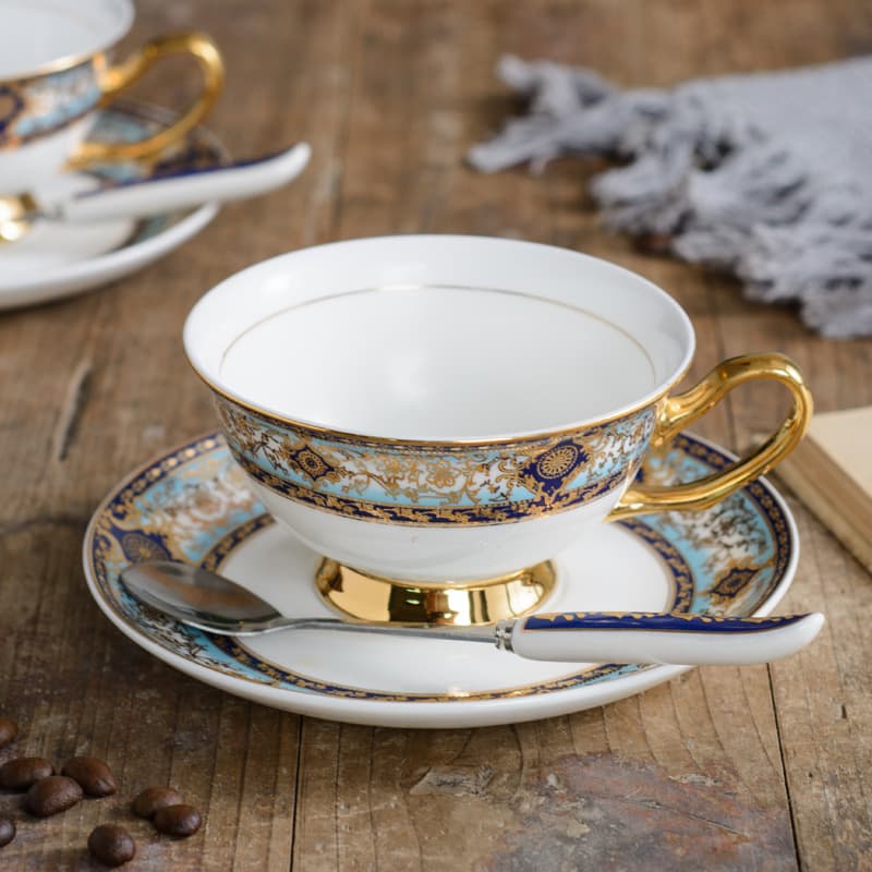 Taobao Source British Style Gold Rim Bone China Coffee Cup and Saucer, English Afternoon Tea Cup, Bohemian Style Coffee Cup