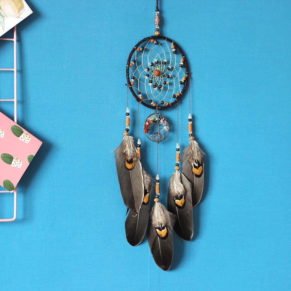 Vintage Natural Stone Tree of Life Dreamcatcher Hanging Decoration for B&B Decor, Woven Dreamcatcher with Crushed Stones
