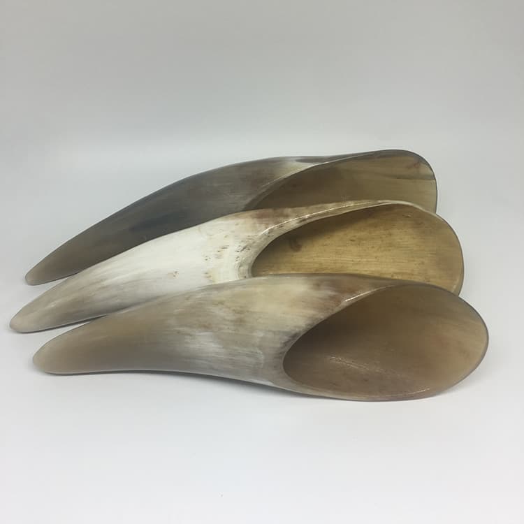 Horn Large Tea Scoop Gua Sha Tube Barrel 18 to 21 cm Horn Comb Wide Comb Comb Factory Wholesale Collectible