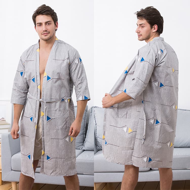 Source factory travel disposable bathrobe men's no-wash portable business trip pure cotton disposable bathrobe