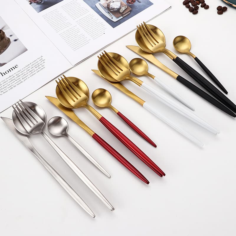 304 Stainless Steel Knife Portugal Cutlery Fork Spoon Set Western Steak Knife Fork Spoon 4-Piece Simple Style