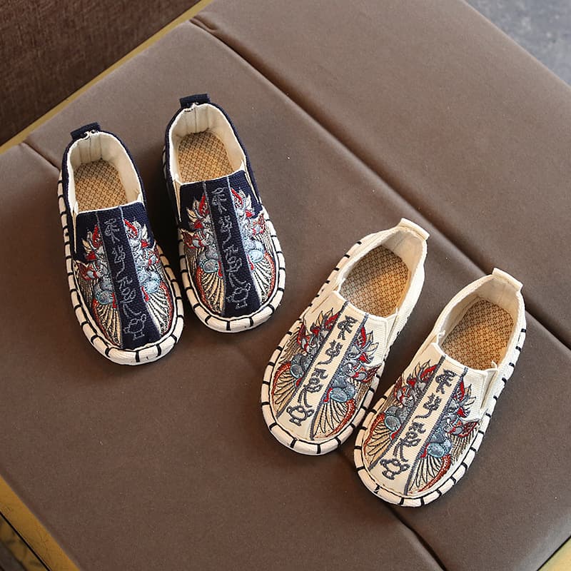 Old Beijing Layered Sole Handmade Children's Cloth Shoes, Ethnic Style Embroidered Shoes, Boys' Slip-on Casual Hanfu Shoes, Hand-stitched