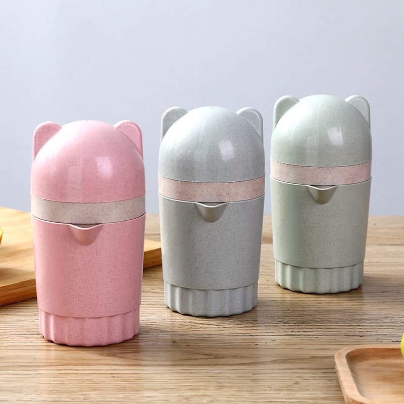 Lemon Juicer Home Fruit Press Orange Juicer Penguin Juice Cup High Appearance Design