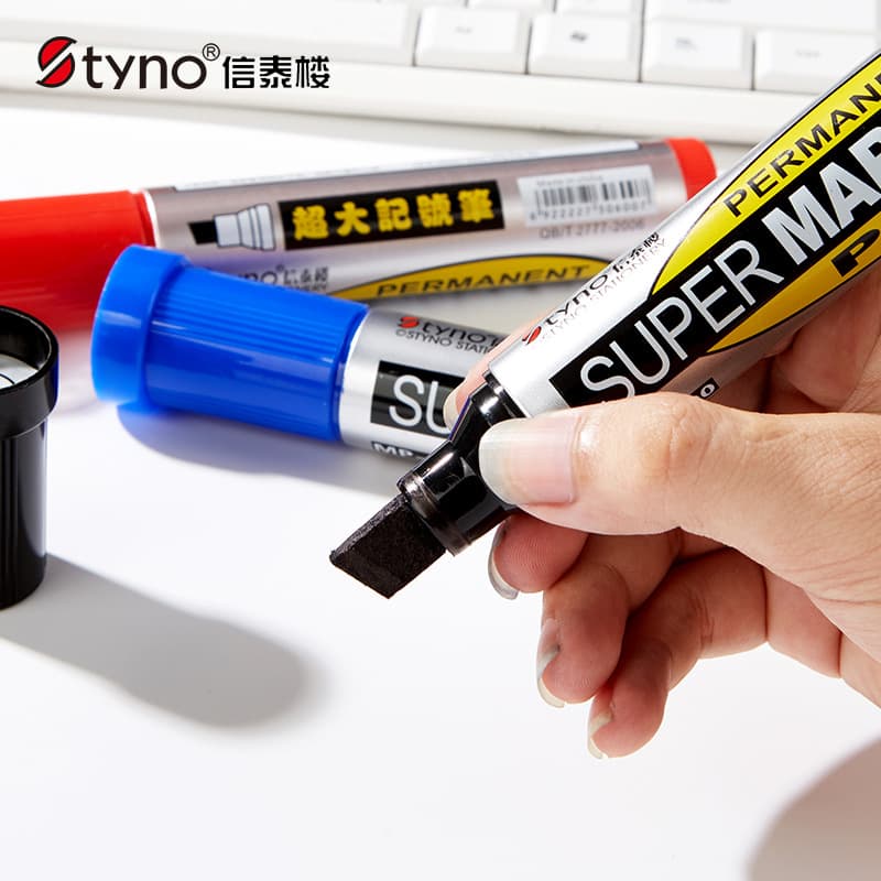 Jumbo Oil-Based Black Marker, Large Capacity Refillable, Broad Tip, Waterproof & Fade-Resistant