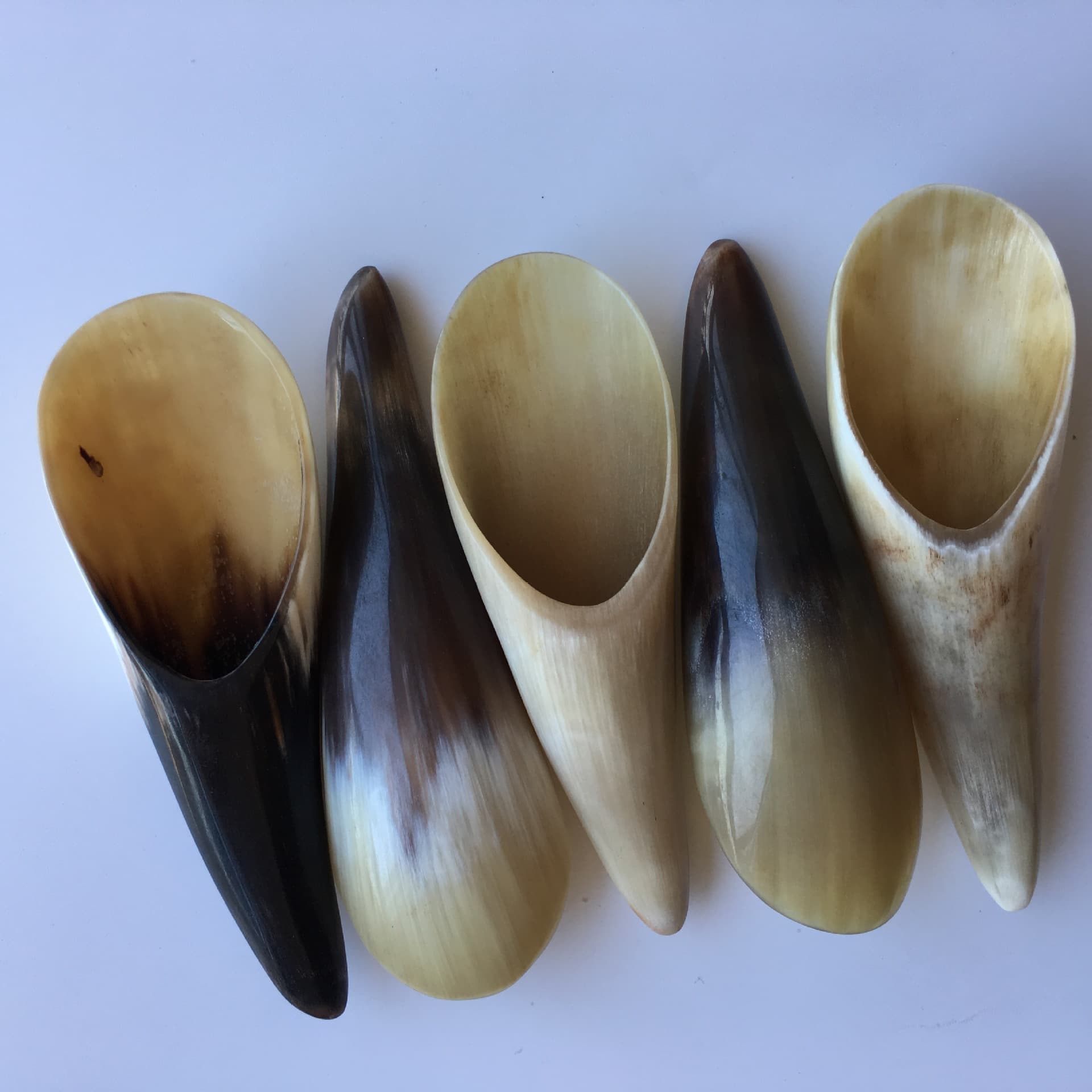 Fuzhou Source Horn Gua Sha Cups 13 to 16 cm Tea Spoon Horn Comb Gua Sha Board Factory Wholesale