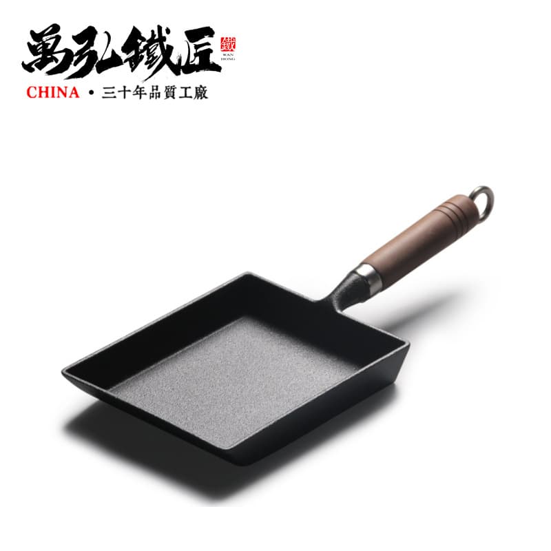 Thickened Cast Iron Wooden Handle Frying Pan Egg Roaster Flat Bottom Korean Style Smokeless Kitchenware Raw Iron Pan