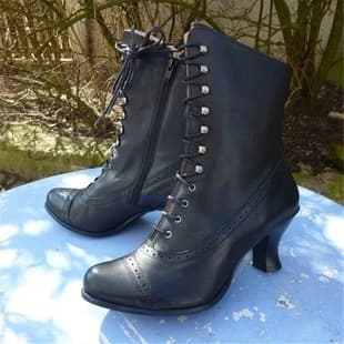 2024 Export European Style High Heel Plus Size Women's British Martin Boots Chunky Heel Short Boots Mid-Calf Motorcycle Boots