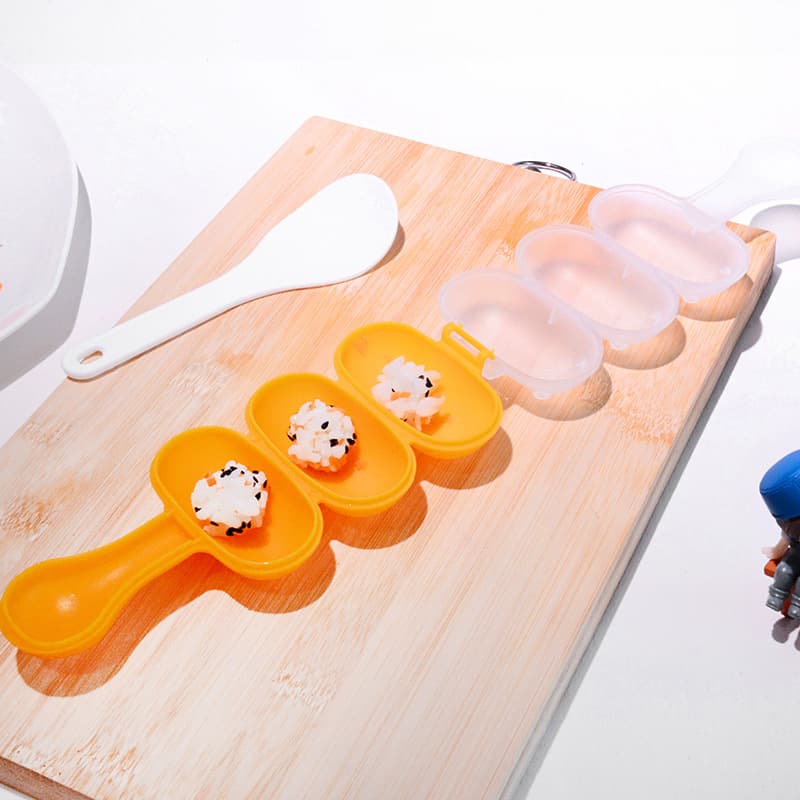 Shake Rice Ball Maker, Spherical Rice Ball Meatball 3-in-1 Mold, Sushi Ball Shaker Mold