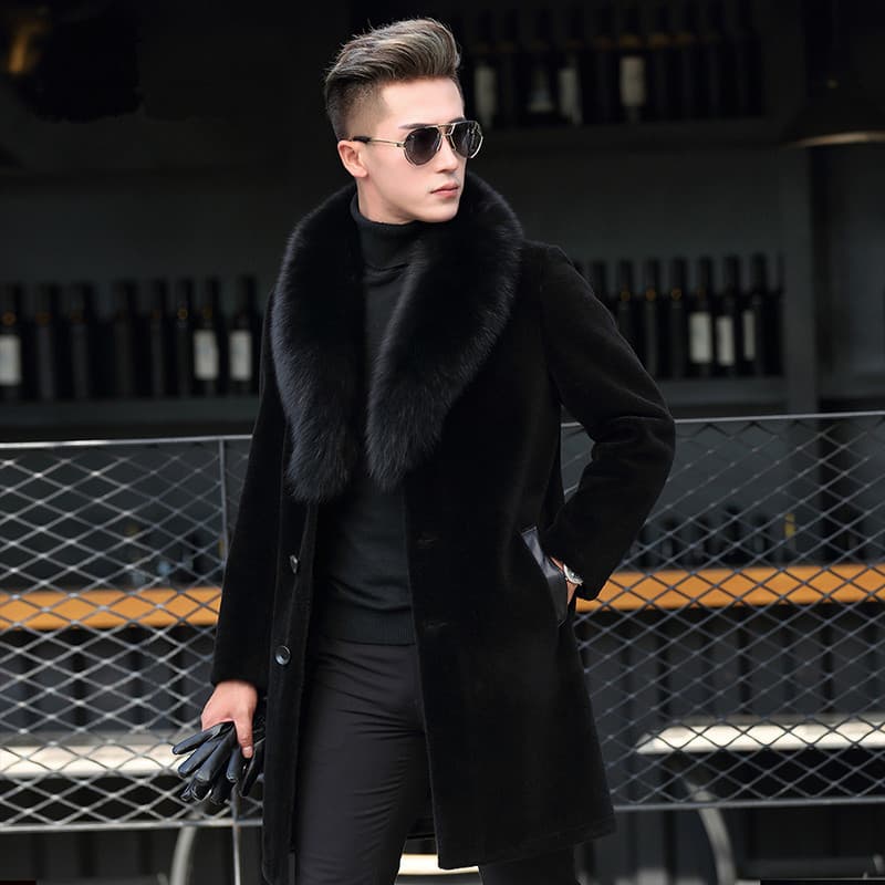 Haining genuine leather men's coat with fox fur collar and shearling trim, one-piece fur and leather overcoat, business men's wear with fleece lining.