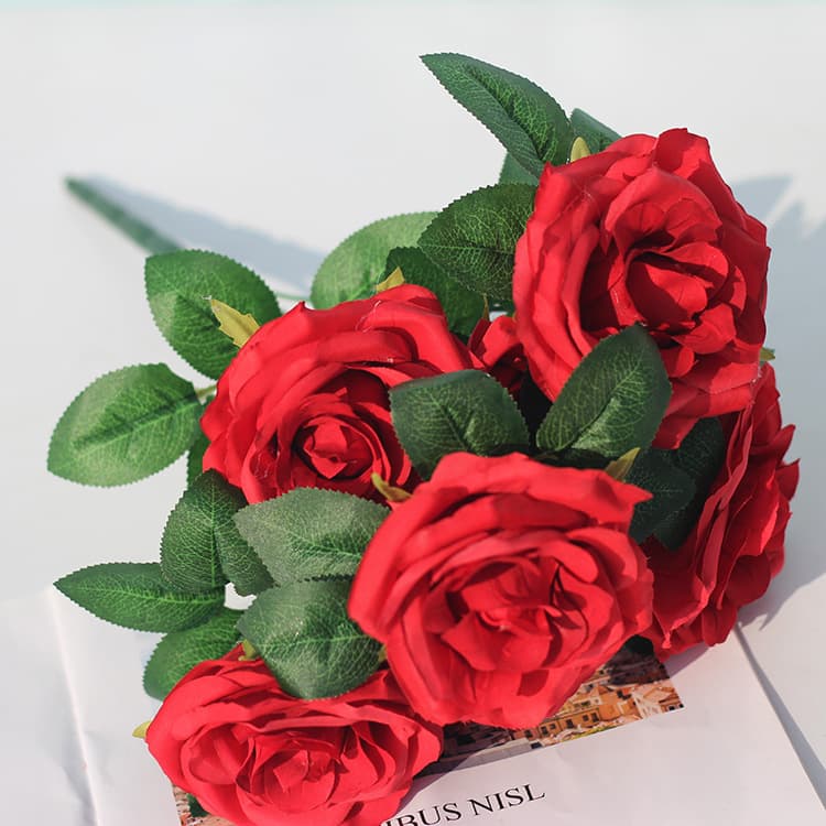 Artificial 7-Head Rose Bouquet White Flowers Wedding Bouquet Factory Direct In Stock Faux Flowers