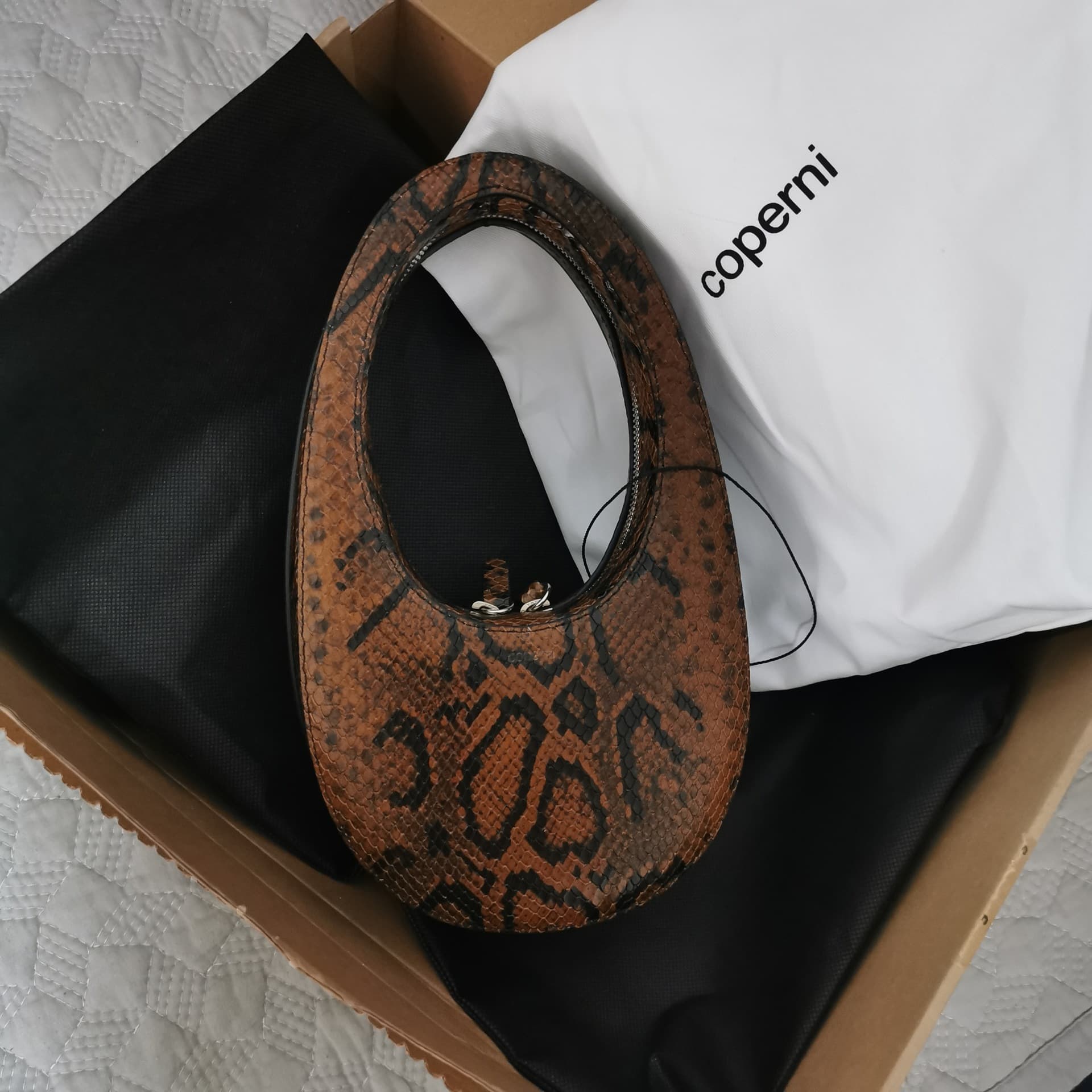Coperni Influencer-Approved Vintage Women's Handbag in Genuine Leather with Snake Print, 3D Egg-Shaped Mini Bag