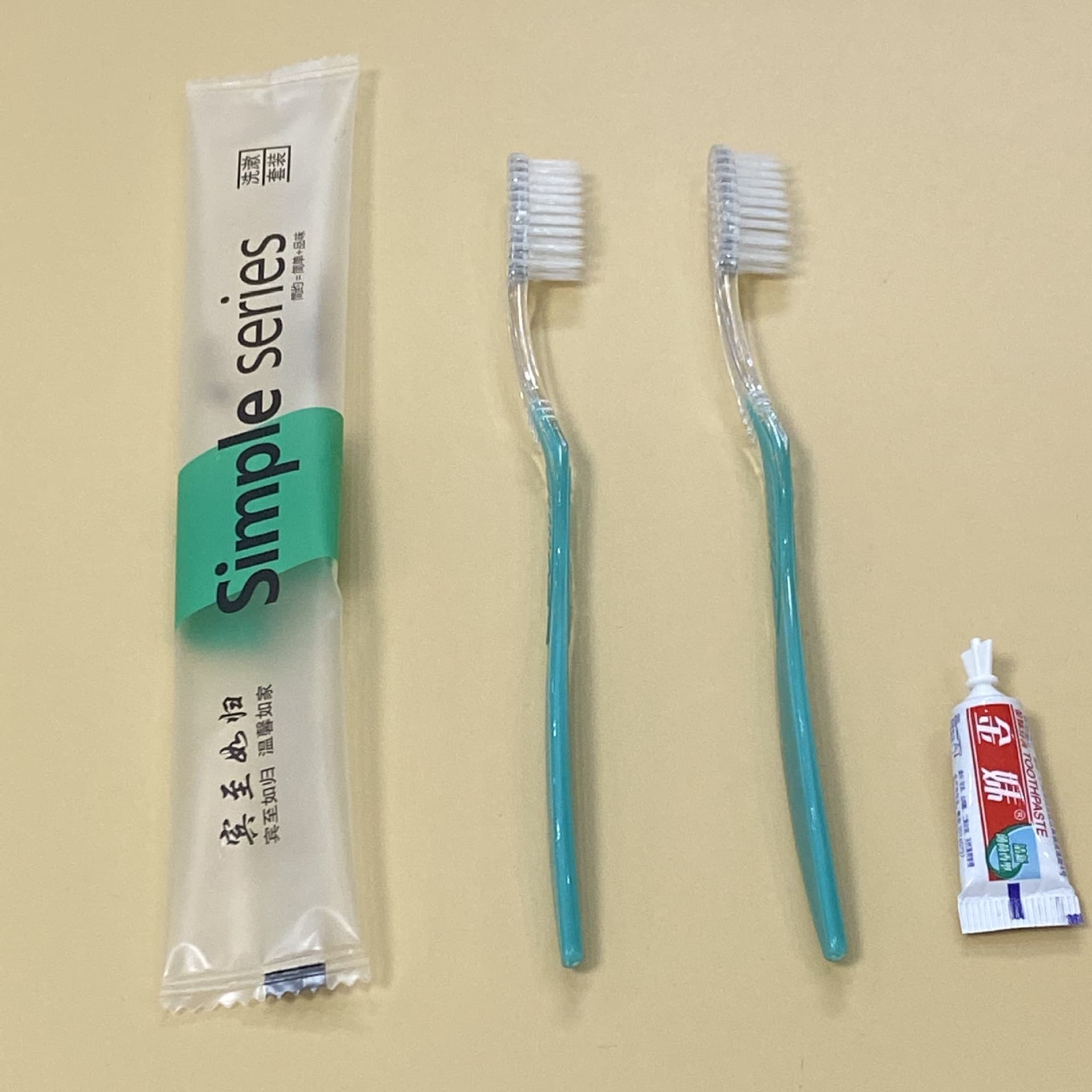 Hotel toothbrush, homestay disposable dual-color toothbrush, inn travel toothbrush wholesale