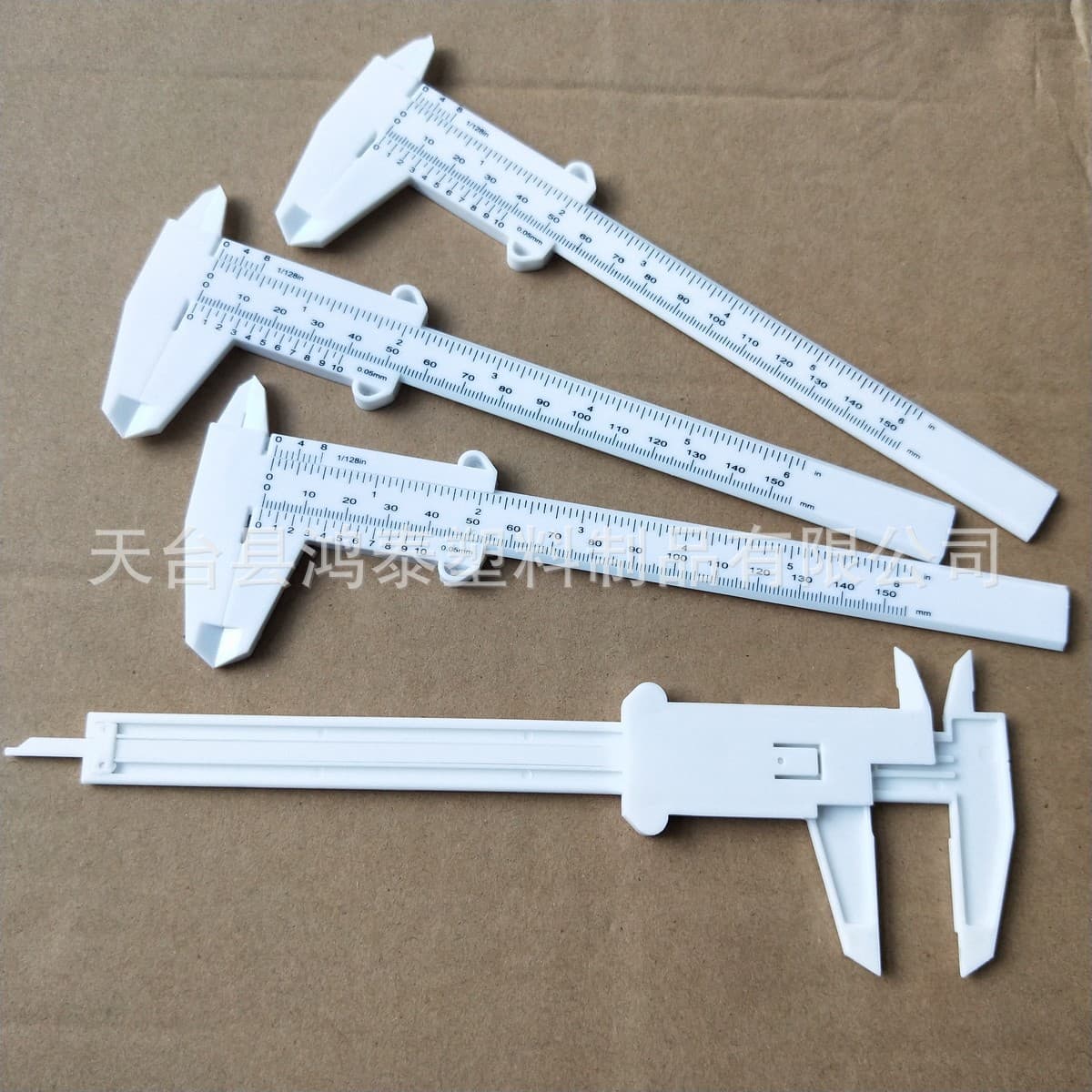 Cross-border hot-selling 0-150mm walnut ruler, office and student calipers, simple measuring ruler for antiques and collectibles, plastic vernier calipers