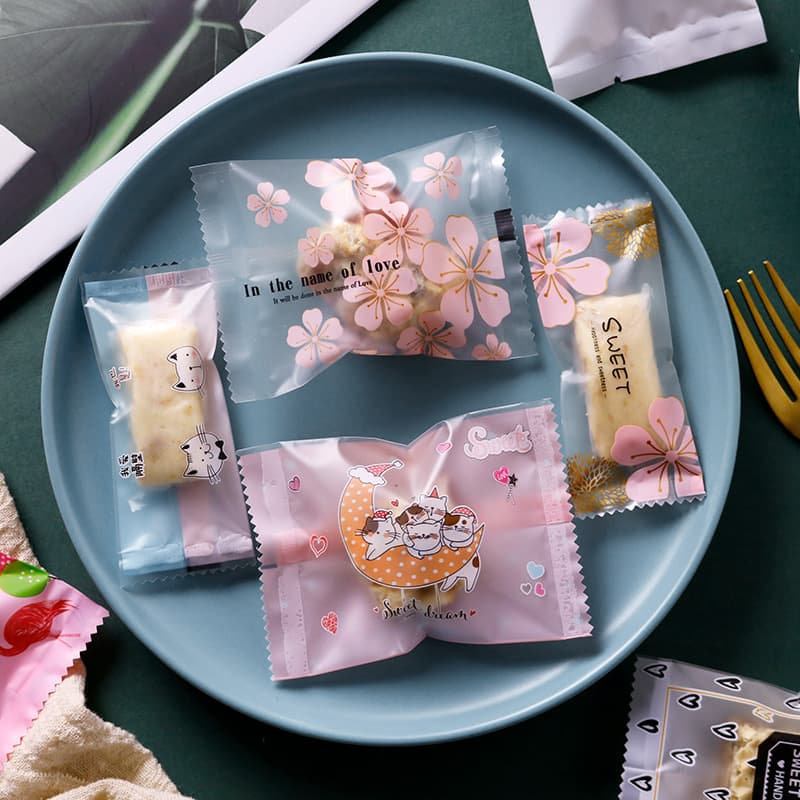 2024 New Model Snowflake Crisp Candy Bar Packaging Bag Cookie Candy Machine Self-Sealing Bag